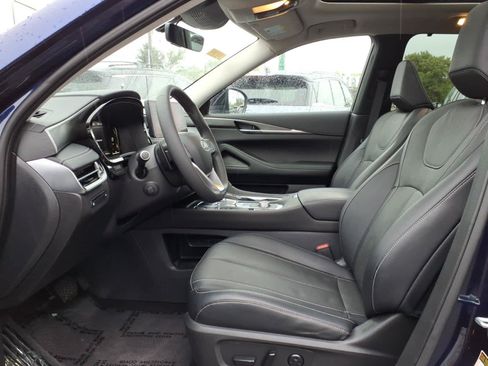 Certified 2023 INFINITI QX60 Luxe w/ Cargo Package AWD/4WD image 11