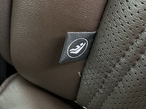 Used 2017 INFINITI QX60 FWD w/ Deluxe Technology Package image 16