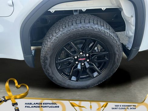 New 2026 GMC Sierra 1500 Elevation image 11