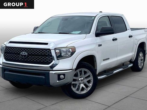 Used 2020 Toyota Tundra SR5 w/ SR5 Leather Package RWD image 1