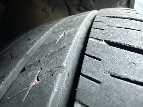 Used 2023 Honda CR-V EX-L image 6
