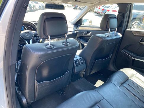 Used 2014 Mercedes-Benz E 250 BlueTEC 4MATIC Sedan w/ Premium 1 Package image 22