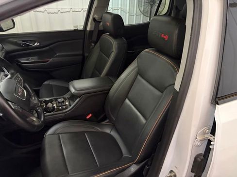 Used 2022 GMC Acadia AT4 w/ GMC Pro Grade Package AWD/4WD image 29