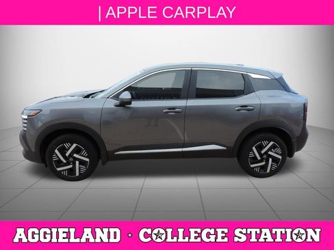 Certified 2025 Nissan Kicks SV FWD image 7