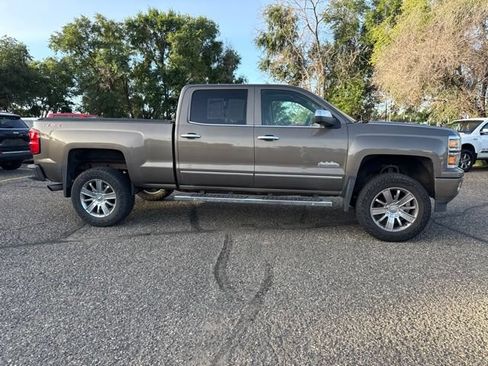 Used 2015 Chevrolet Silverado 1500 High Country w/ High Country Premium Package AWD/4WD image 2