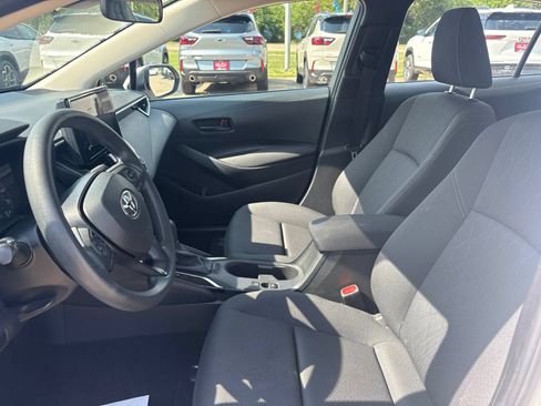 Used 2024 Toyota Corolla LE FWD image 21