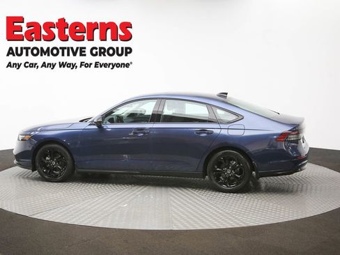 Used 2025 Honda Accord SE image 61