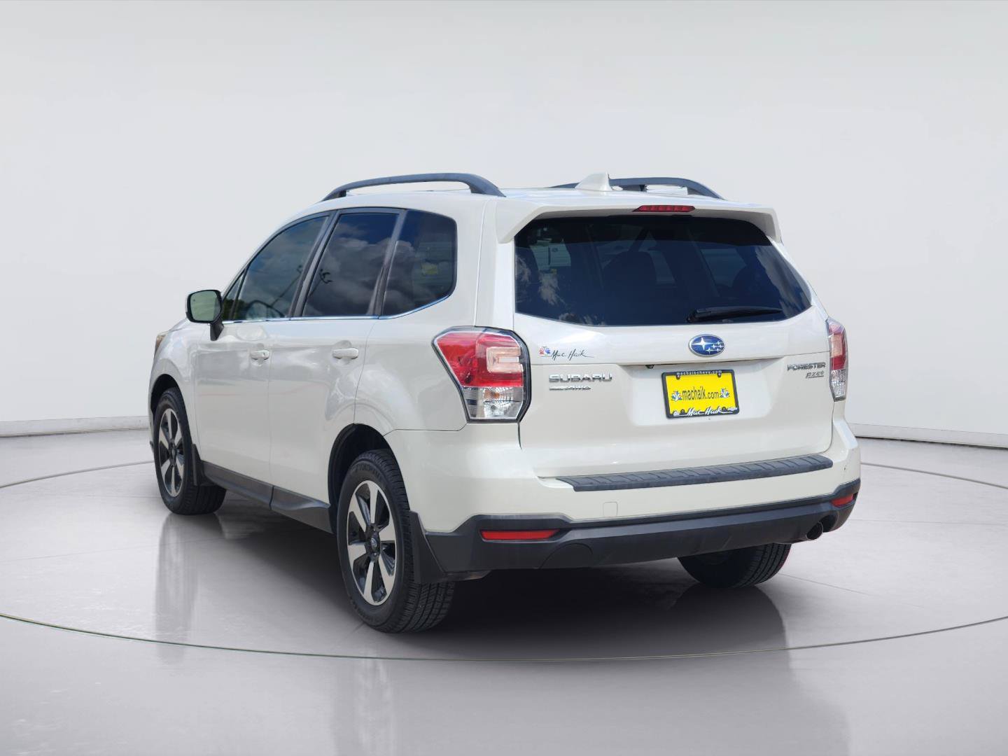 Used 2017 Subaru Forester 2.5i Limited w/ Protection Package #2 AWD/4WD image 6