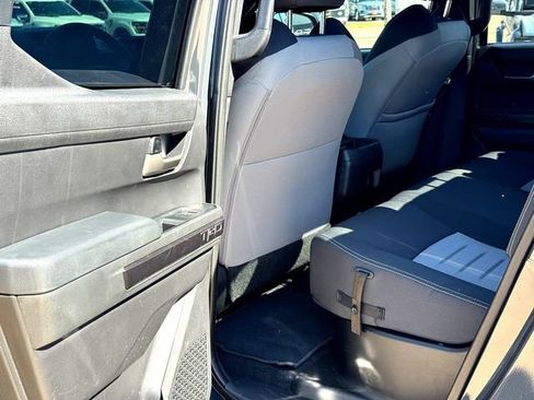 Used 2024 Toyota Tacoma TRD Off-Road image 22