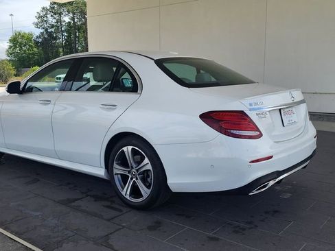 Used 2018 Mercedes-Benz E 300 image 8