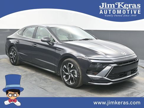 Used 2025 Hyundai Sonata SEL image 1