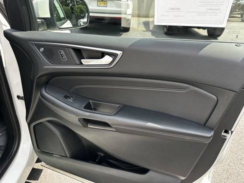 Used 2023 Ford Edge Titanium AWD/4WD image 36