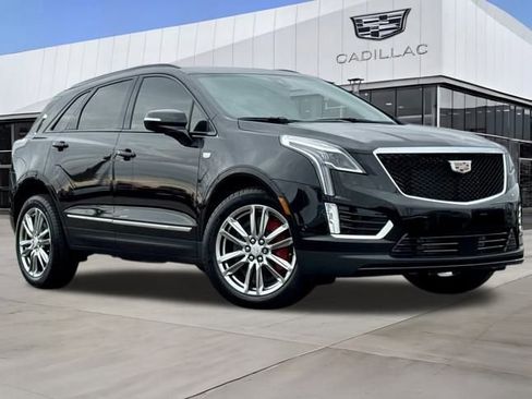 New 2026 Cadillac XT5 Sportv image 2