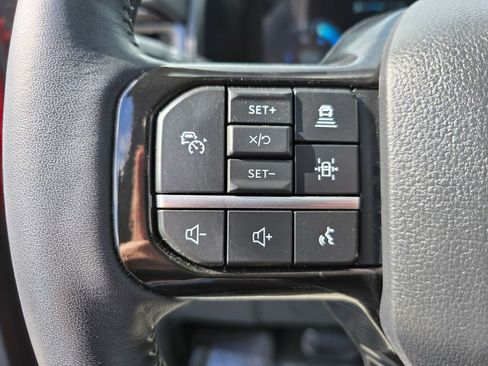 Used 2025 Ford F150 Lightning Platinum image 20