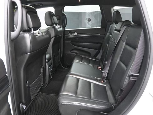 Used 2020 Jeep Grand Cherokee Limited image 11