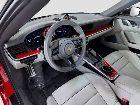 Certified 2025 Porsche 911 Turbo S AWD/4WD image 4