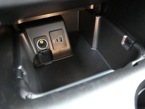 New 2025 Ford Explorer ST-Line image 28