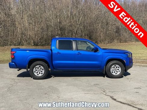 Used 2024 Nissan Frontier SV image 8