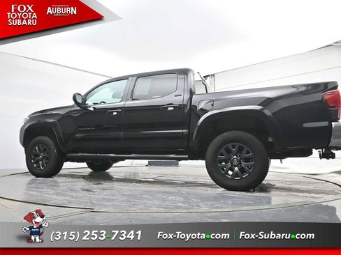 Used 2023 Toyota Tacoma SR5 image 16