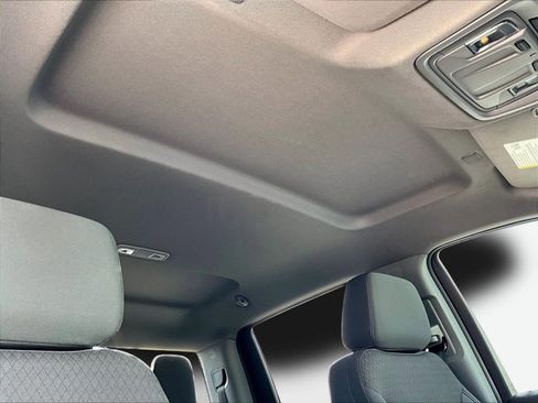 Used 2023 Chevrolet Silverado 1500 RST image 17