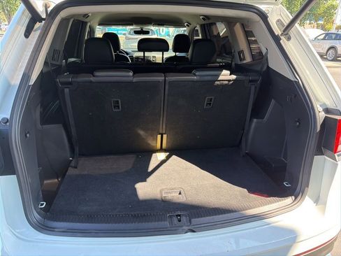 Used 2021 Volkswagen Atlas SE image 9