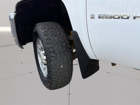 Used 2008 Chevrolet Silverado 2500 LTZ w/ Safety Package AWD/4WD image 30