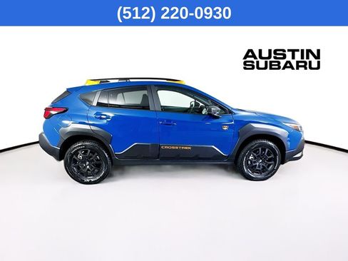 Used 2025 Subaru Crosstrek 2.5i Wilderness w/ Crosstrek Mirror Package image 9