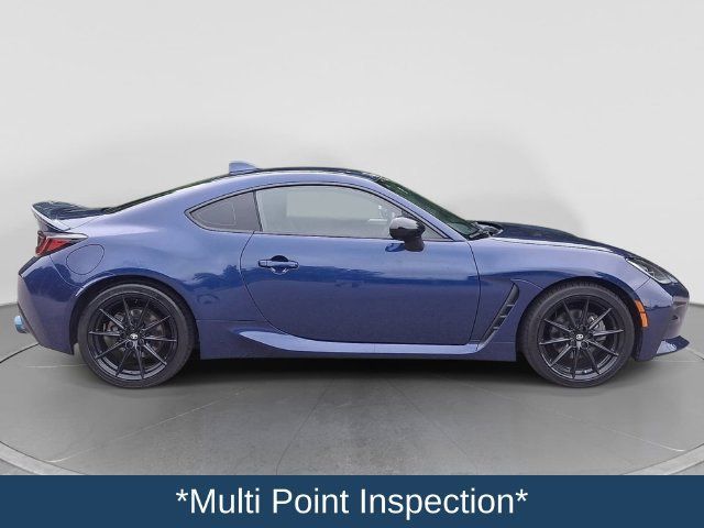 Used 2023 Toyota GR86 Premium w/ ALL Weather Mat Package (TMS) RWD image 9