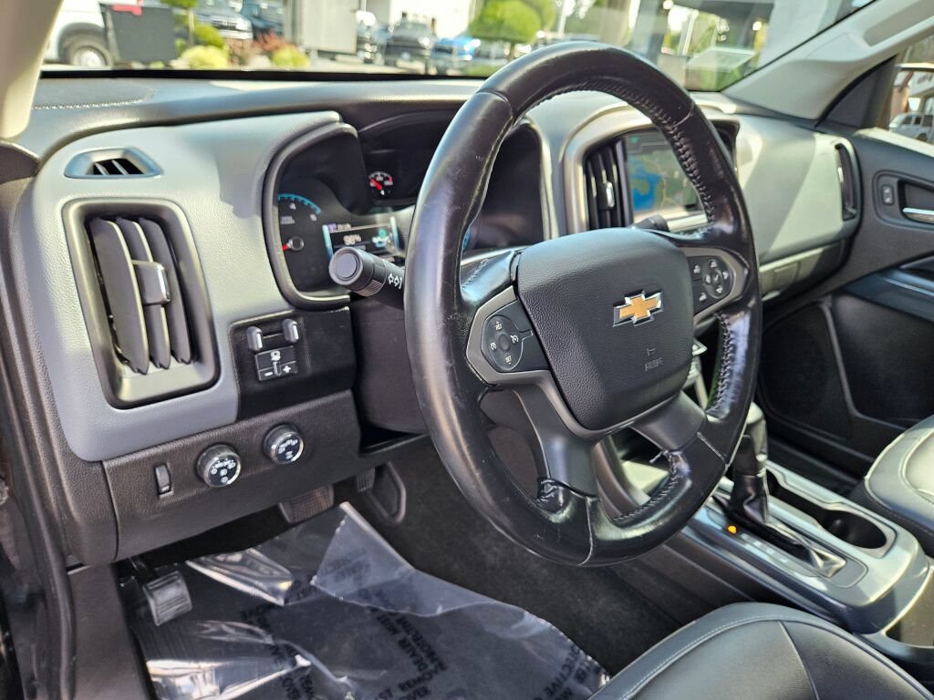 Used 2017 Chevrolet Colorado Z71 AWD/4WD image 19