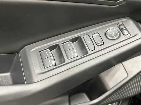 Used 2026 Honda Accord SE image 18