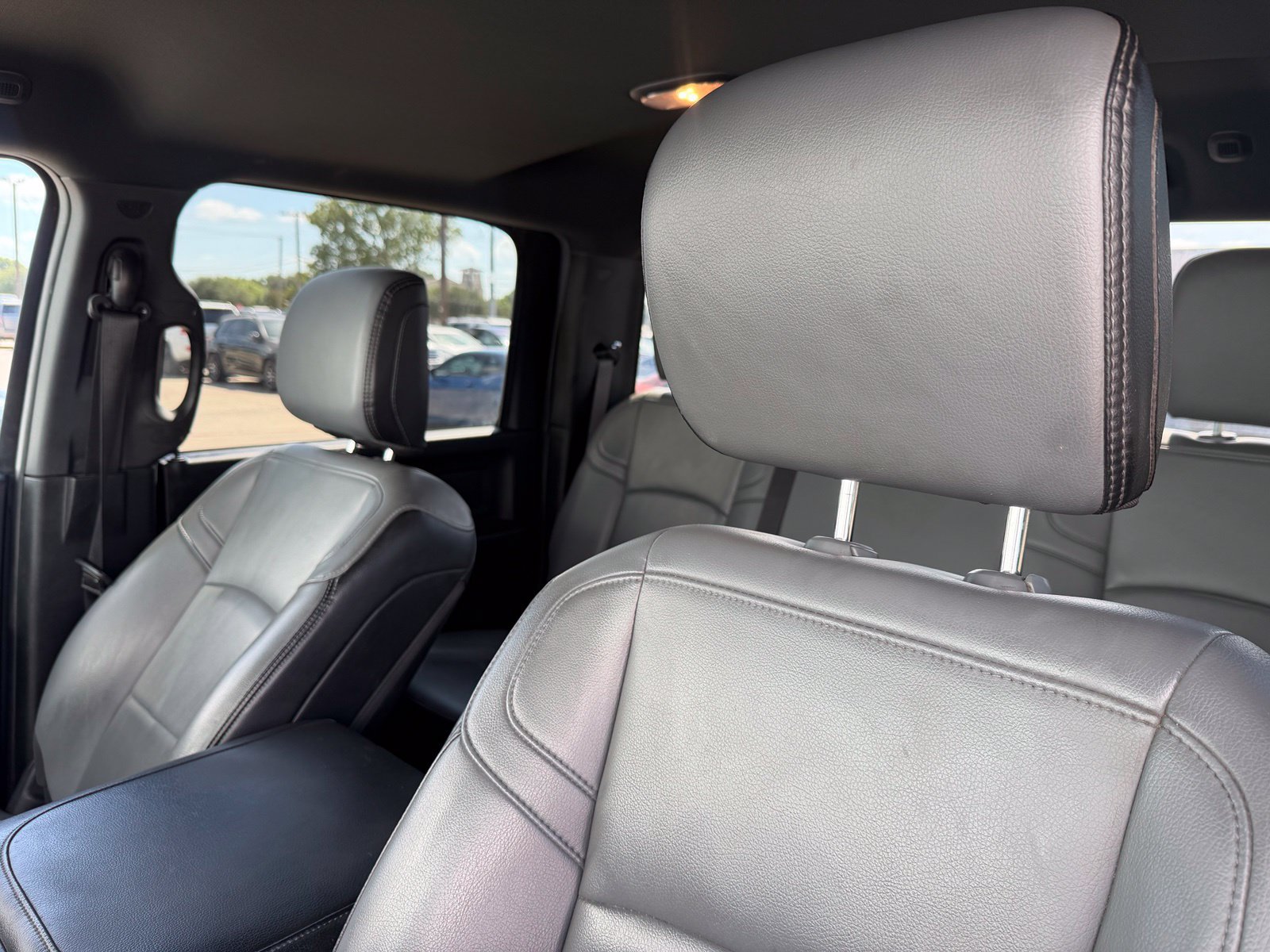 Used 2023 RAM 3500 Tradesman RWD image 26