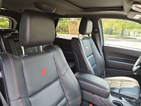 Used 2025 Dodge Durango GT AWD/4WD image 11