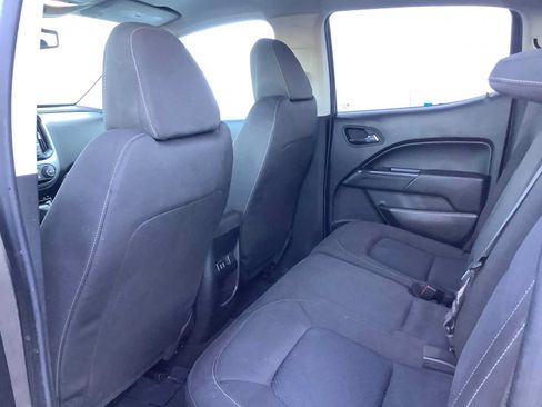 Used 2016 Chevrolet Colorado LT w/ LT Convenience Package AWD/4WD image 12