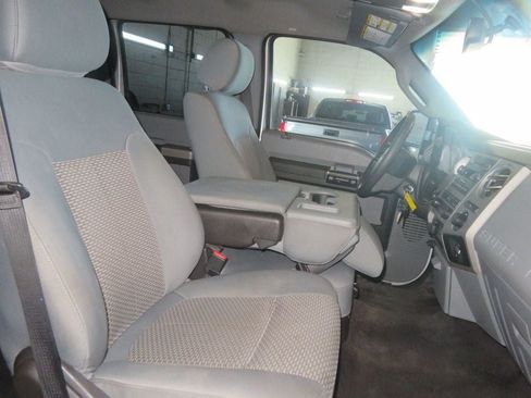 Used 2012 Ford F250 XLT w/ XLT Premium Pkg AWD/4WD image 35