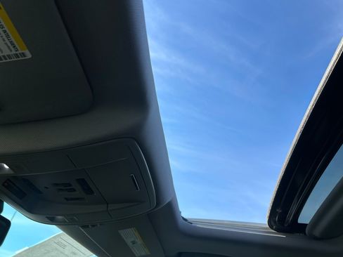 Used 2018 GMC Sierra 1500 Denali w/ Denali Ultimate Package image 24