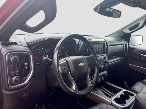 Used 2022 Chevrolet Silverado 1500 High Country AWD/4WD image 9