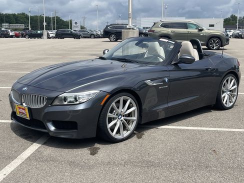 Used 2016 BMW Z4 sDrive35i RWD image 39