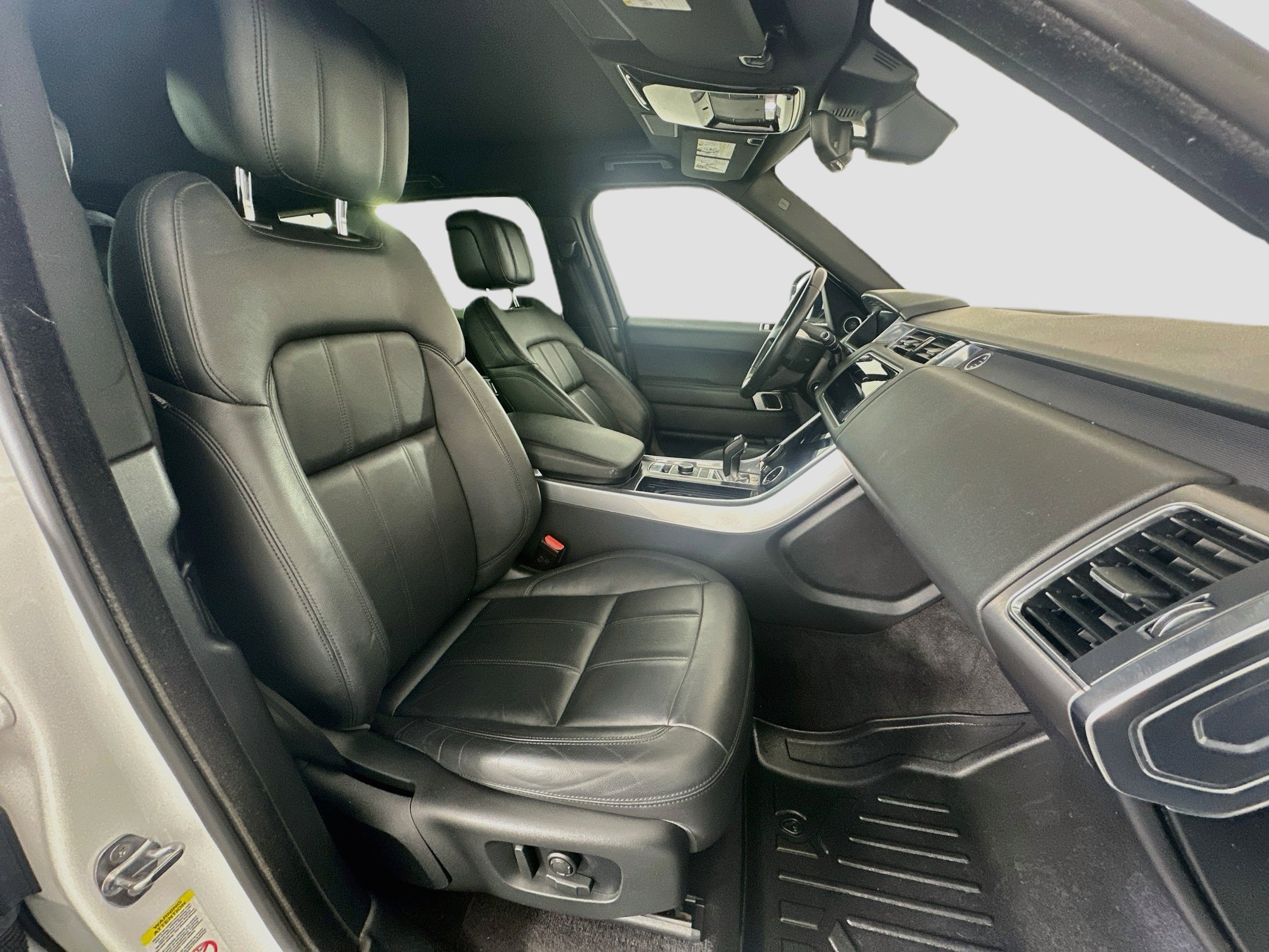 Used 2021 Land Rover Range Rover Sport SE AWD/4WD image 33