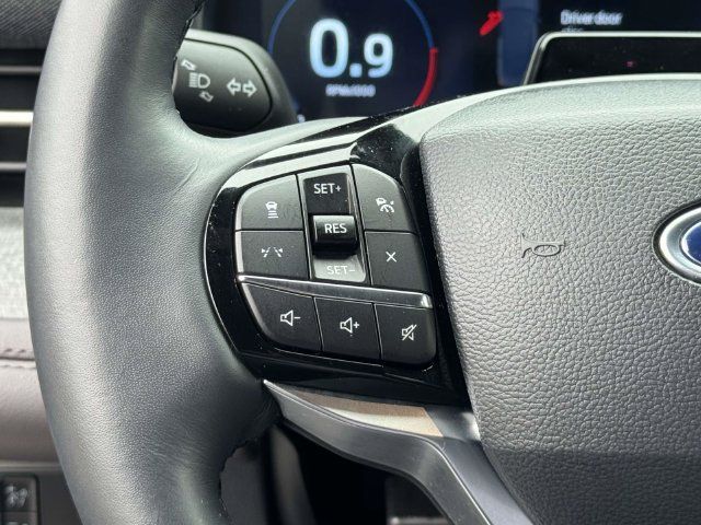 Used 2026 Ford Explorer Platinum AWD/4WD image 19