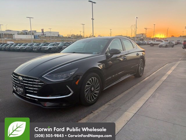 Used 2023 Hyundai Sonata Limited FWD image 3
