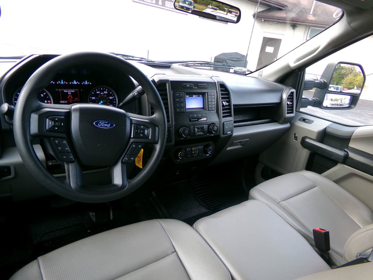 Used 2022 Ford F250 XL w/ Power Equipment Group AWD/4WD image 14
