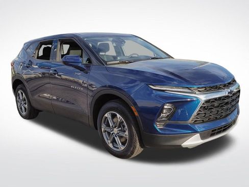 Certified 2023 Chevrolet Blazer LT w/ LPO, Floor Liner Package FWD image 3