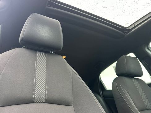 Used 2018 Honda Civic EX image 17