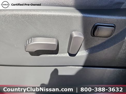 Certified 2025 Nissan Frontier SV w/ Tow Package image 12