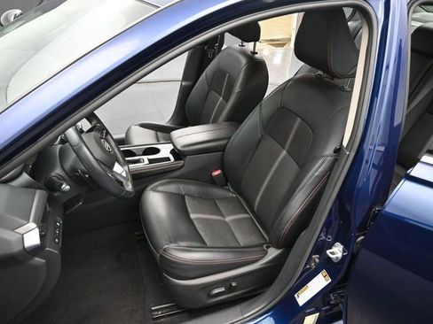 Used 2023 Nissan Altima 2.5 SR image 11