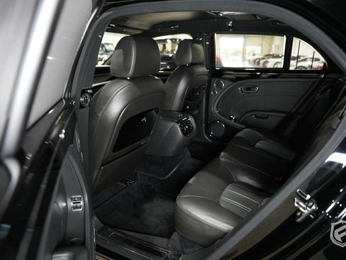 Used 2012 Bentley Mulsanne RWD image 40