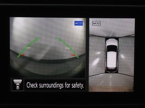 Used 2024 Nissan Leaf SV Plus image 32