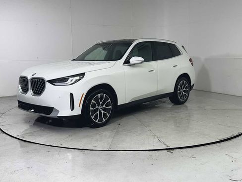 New 2026 BMW X3 xDrive30 w/ Premium Package image 6