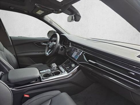 New 2026 Audi Q8 Prestige image 11