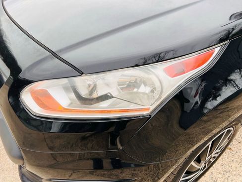 Used 2017 Ford Transit Connect XLT image 38